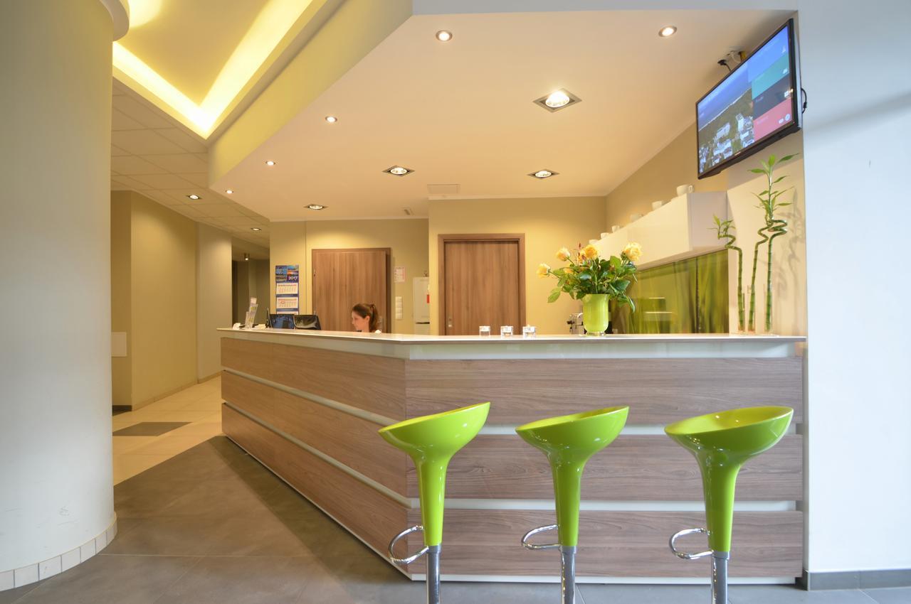 Hotel Zorza Kolobrzeg Bagian luar foto