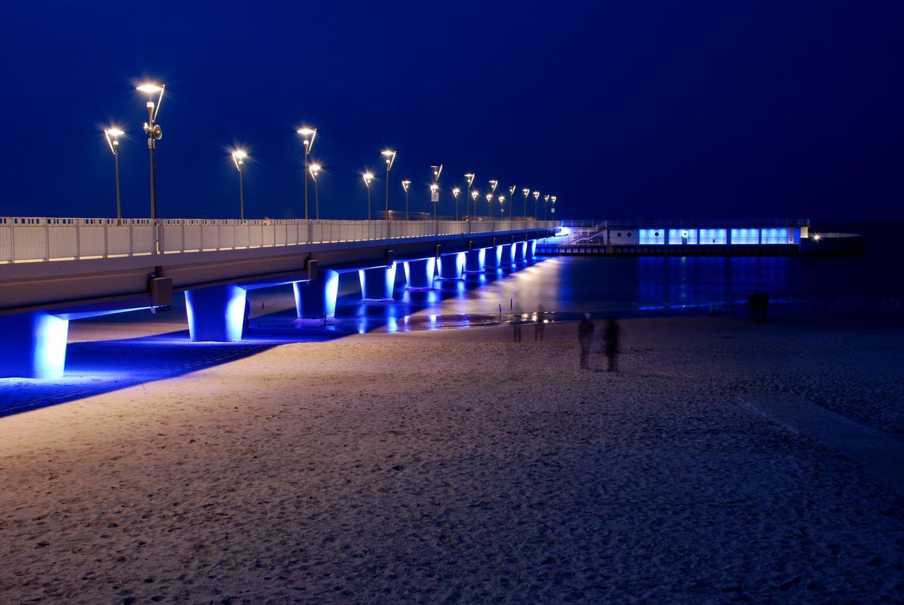 Hotel Zorza Kolobrzeg Bagian luar foto